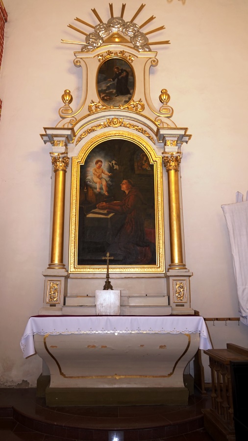 Ołtarz Św. Antoniego, którego renowacja jest zaplanowana na nowy rok
