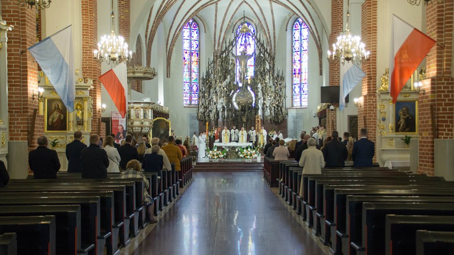 Święcenia odbyły się w gronie najbliższych rodzin