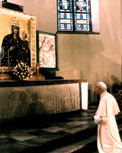 Słowa Papieża Jana Pawła II wypowiedziane podczas koronacji obrazu Matki Bożej z łomżyńskiej katedry