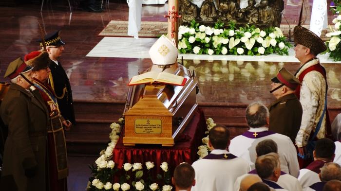 Pogrzeb Księdza Biskupa Stanisława